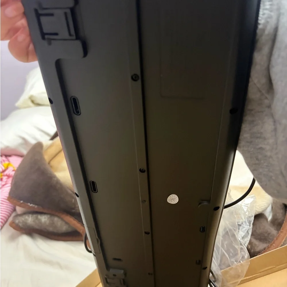 Black USB Wired Keyboard - Picture 3 of 4